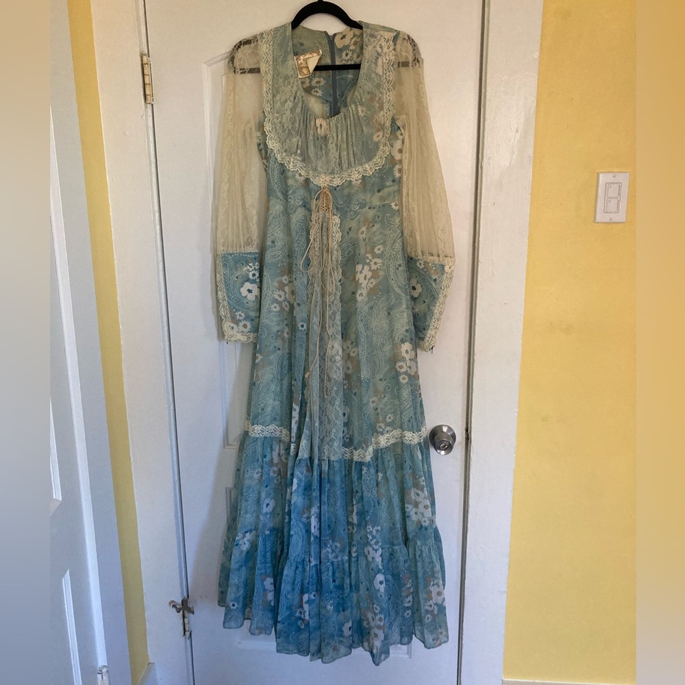 Vintage Gunne Sax by Jessica Floral and Lace Maxi small